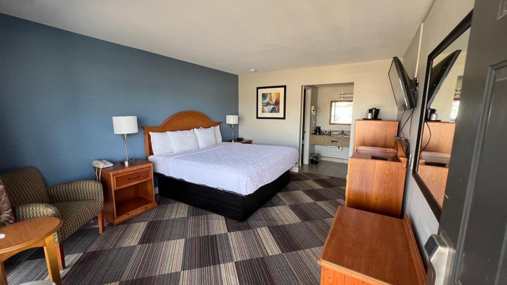 Regency Inn Chickasha Bagian luar foto