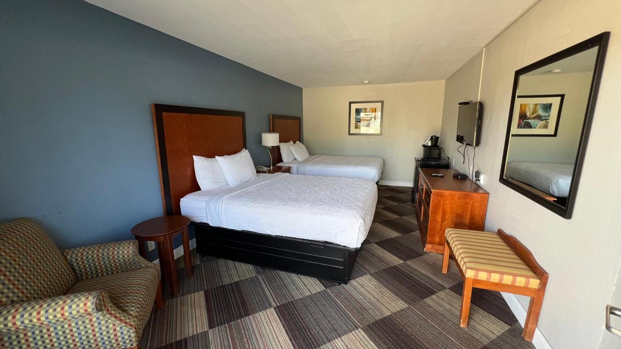 Regency Inn Chickasha Bagian luar foto